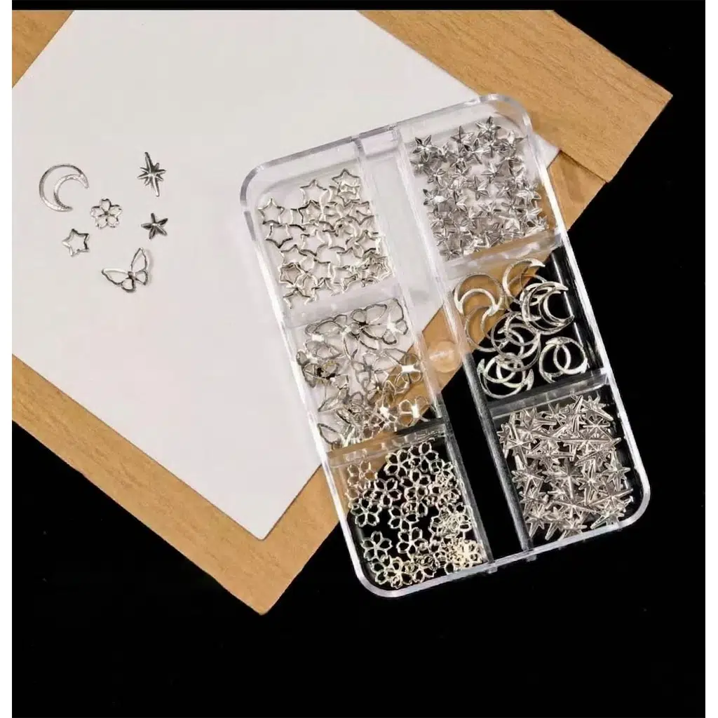 Ay Yıldız ve Kelebek Dizayn 6 Grit Metal Tırnak Süsleme Charm Silver Nail Art Charm Taşları WN-531