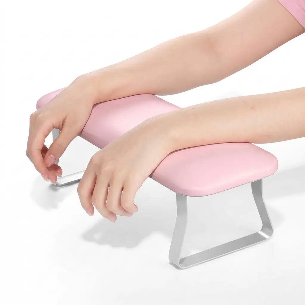 Düz Metal Ayaklı Ergonomik Manikür Sehpası Pembe Manikür Kol Desteği H9P