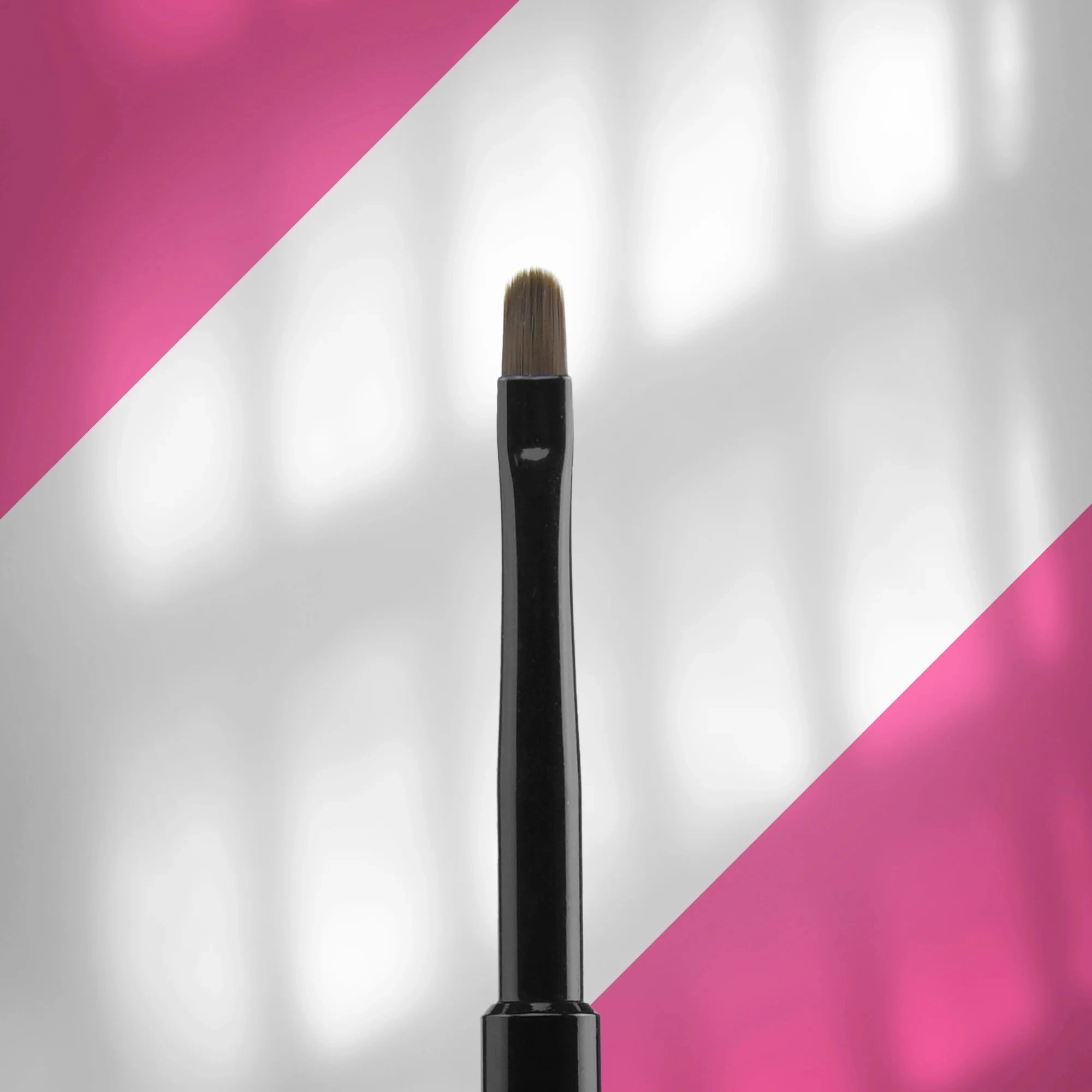 Staleks Sentetik Protez Tırnak Jel Fırçası No:4 7mm NBE-04